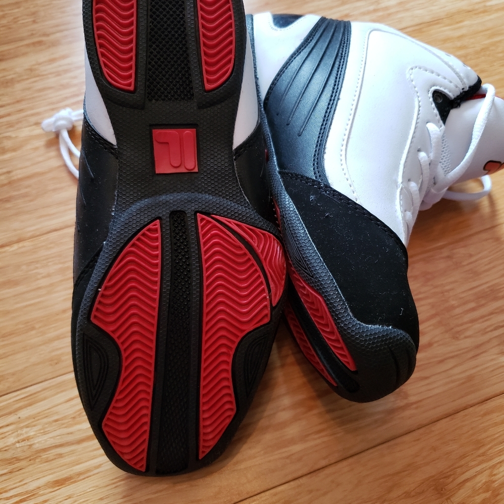 New Fila Slingshot 2 for Kids - Picture 2 of 4